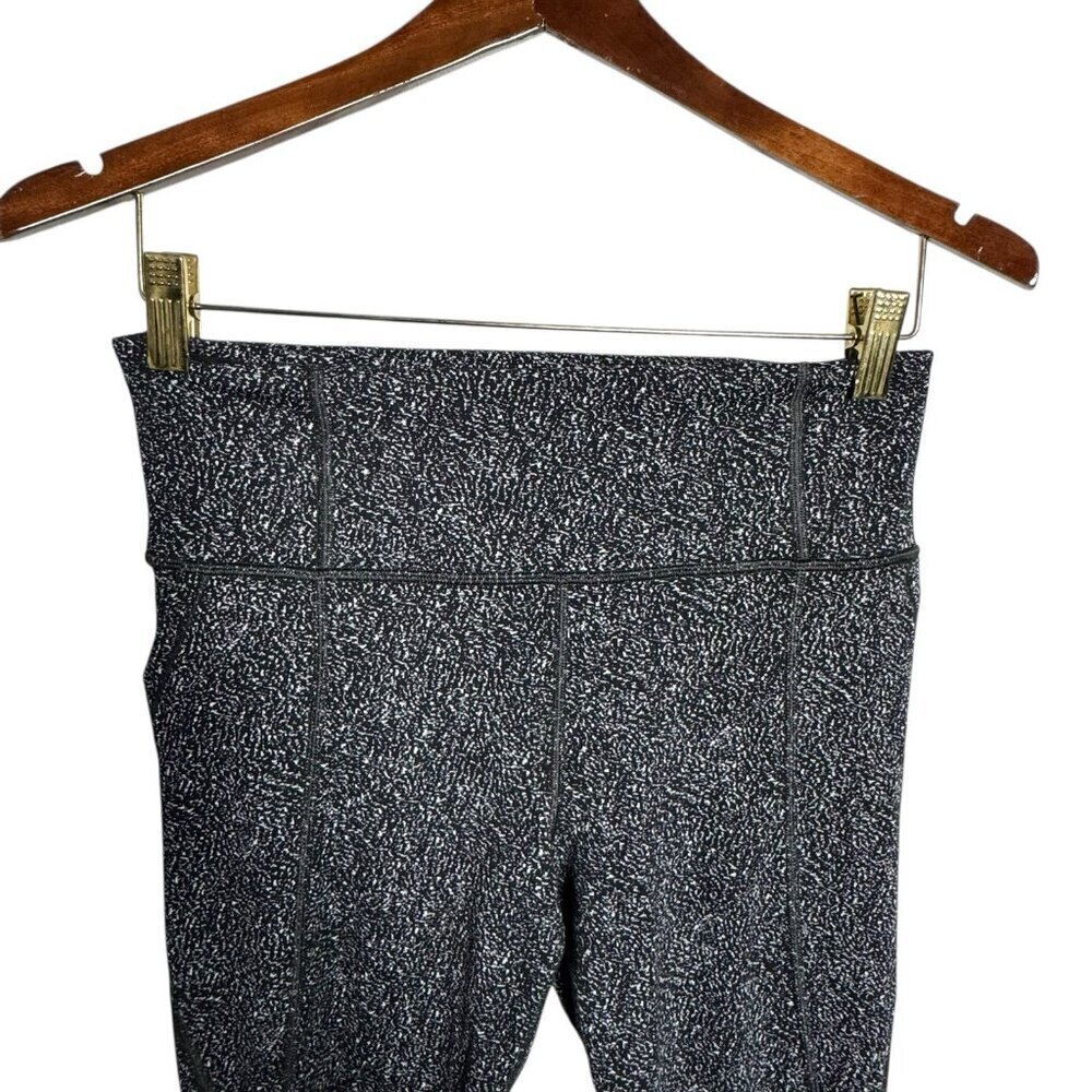 ATHLETA Lightening Static black 7/8 Tights leggings pockets womens Size Medium - Picture 3 of 10
